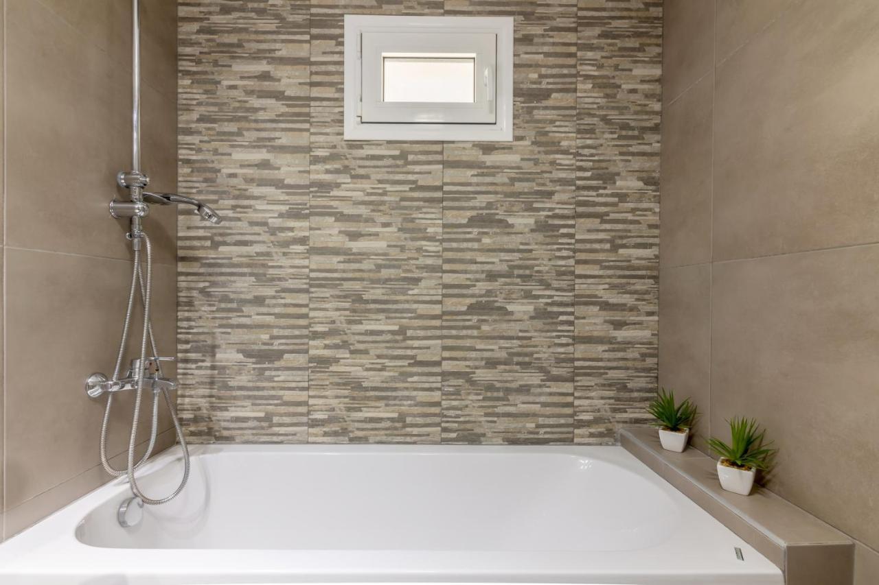 Elegant City Apartment Ираклион Экстерьер фото